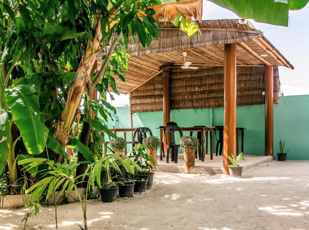 Chill Holidays Maldives Maamigili Exterior foto